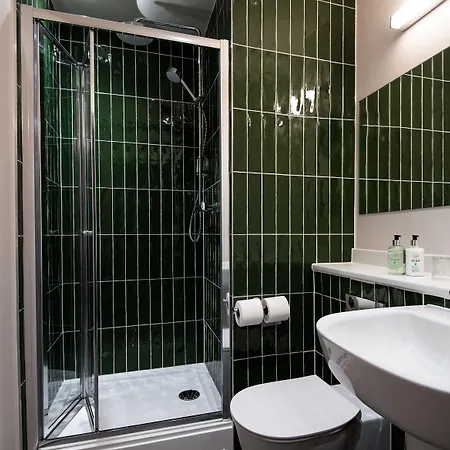 The - The Collection Group Penzion 4*