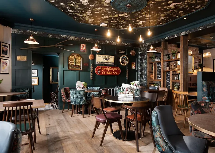 The - The Collection Group Inn 4*