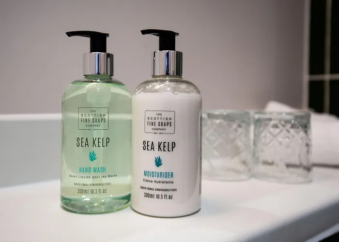 Inn The - The Collection Group 4*